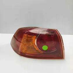 Luz trasera izquierda Mitsubishi Lancer 2008