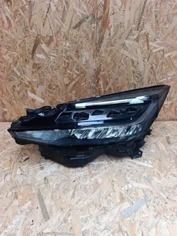 Refletor Esquerdo Toyota CHR II 2023-2026 MKN53