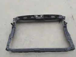 Renforcement avant Volkswagen OE 5G0805588