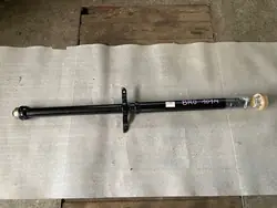 Audi OE 8R0521101M drivaxel