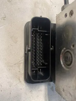 Pompe ABS OEM 9807866380 pour Citroen DS3 2009-2014