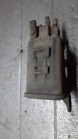 Filtre à charbon Honda OE d'occasion OEM 01RTJ070WA