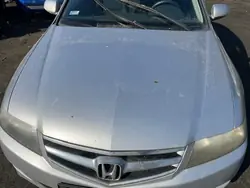 Honda OE moottorikansi AK-12-725792 Accord VII:lle