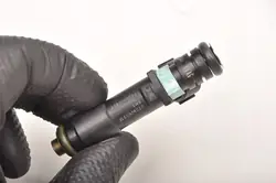 Injecteur Volkswagen Fox 1.2 03D906031F