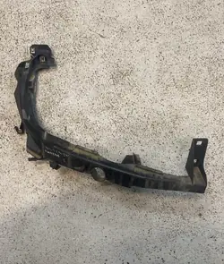 Rechter koplampbevestiging OEM 51647116708 BMW 3 E90/E91