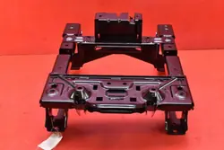 Cadre de montage tunnel central OEM 1490674-33-D