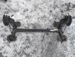Viga do eixo traseiro OEM 13314327 para Chevrolet Cruze