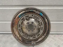 Volante bimassa SKODA FABIA III 1.4 TDI OEM 04B105266C