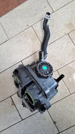 Oil Separator Engine Renault Austral 1.2 E-TECH 118301738R