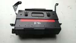 BMW CD-vaihtaja OEM 6986077-01 E90 2.0D:lle