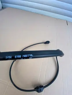 BMW X6 G06 LCI Spolarledning OEM 7487715 - Begagnad