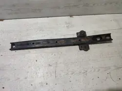 Etujousituksen kiinnike vasen OEM 2L01 Lexus