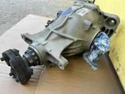 CFD972 BMW 5 G30 G31 G38 Bakre differential 8624221