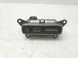 Conector USB Cartão SD OEM 68289895AA para Dodge