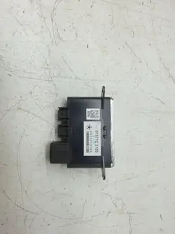USB SD-Karten-Anschluss OEM 68289895AA für Dodge