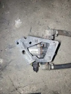 Scanian vesiventtiili OEM 2125646 NTG/NGS-malleihin