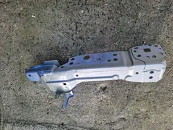 TOYOTA COROLLA E21 Support de Ceinture Avant