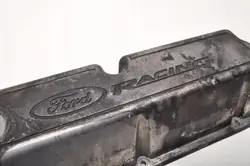 Couvercle de soupape Ford Mustang 1968 OEM 357880 - 4.7 V8