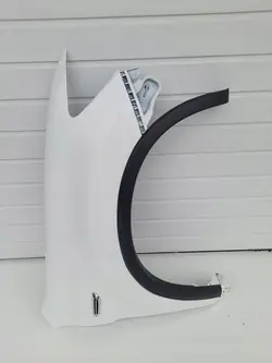 Para-choque dianteiro direito MITSUBISHI ASX W13