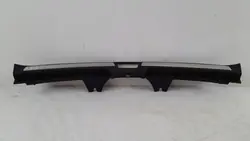 Volvo XC90 II Bakre Bältesskydd OEM 31377855