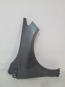 Garde-boue avant droit MERCEDES W247 Pièce OEM