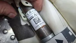 OEM S26279625 Höger Airbaggardin för Peugeot 208 II