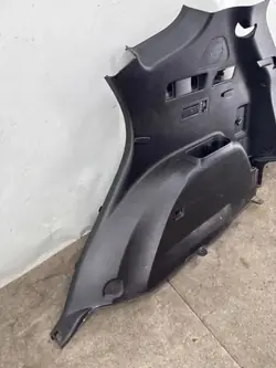 OEM 85741-2W500 Moldura Porta-Malas Direita Hyundai Santa Fe III