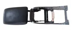 Audi Q3 8U keskikäytävän käsinoja OEM 8U0864283A