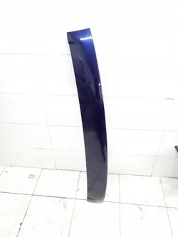 Spoiler de hayon OEM 7L6827933C pour VW Touareg I