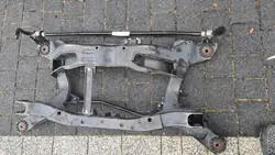 Essieu arrière Lexus IS III 200T OEM d'occasion
