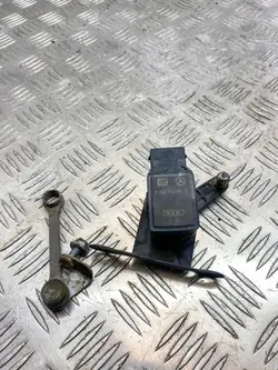 Sensor Altura Suspensão Mercedes-Benz SL R230 OEM A2303200099