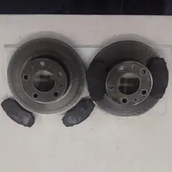 Jeu de disques et plaquettes avant OEM 19-0798