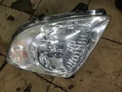 Farol Dianteiro Direito Suzuki Swift MK6 2005-2009