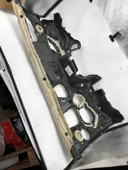 Isolamento acústico OEM A2066820300 Mercedes-Benz C