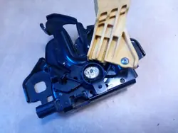 Motorhuvelås OEM 65601-6UN0A för Nissan Qashqai II