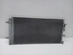 Begagnad Audi A4 B8 AC-kondensor OEM 940453