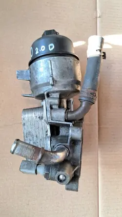 Oljefilterhus Volvo V50 S40 II 2.0 D