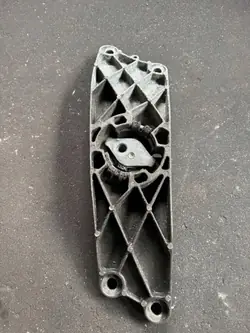 Soporte de caja OEM 732216149993 para Alfa Romeo