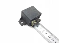 Relé de alimentação Scania OEM 50259020048 - Usado