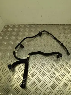Kraftstoffverteilerrohr OEM 8575462 für BMW 5 2018