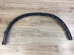 BMW OE 51777378583 lokasuojan lista vasen takana