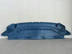 Audi OE Alapuskuri 4G0807611E