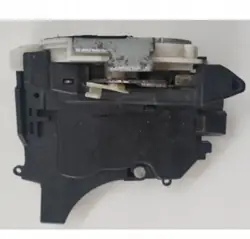 Mitsubishi Ovilukko OEM 5715A422 MN167832 Käytetty