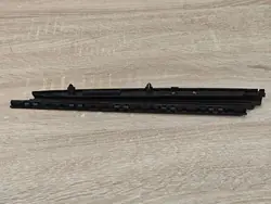 OEM 8D9877781A vänster taklucktätning Audi A5 8T