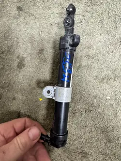 Lavafaros izquierdo Maserati Levante OEM L90084308