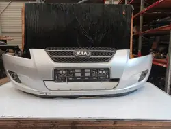 Parachoques delantero Kia Ceed I 9S OEM