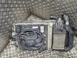 Radiateur Opel Zafira B Astra H 1.7CDTI 13129195