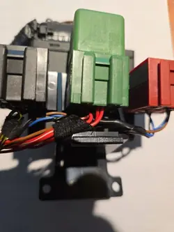 ECU Opel Vectra 2001 2.2L 09135155