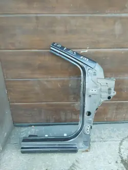 Toyota Corolla E15 A-pilari oikea etu OEM E15