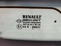 Vitre arrière OEM 2SZYTT pour Renault Laguna I Break